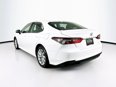 Used 2024 Toyota Camry LE image 5