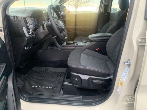 Used 2025 Ford Ranger XL w/ Trailer Tow Package AWD/4WD image 12