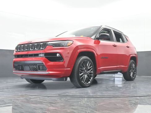 Used 2023 Jeep Compass High Altitude image 54