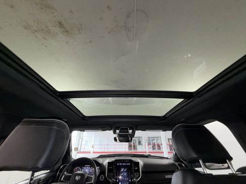 Used 2023 RAM 1500 Laramie image 24