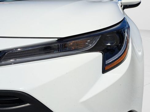 Certified 2024 Toyota Corolla LE image 9