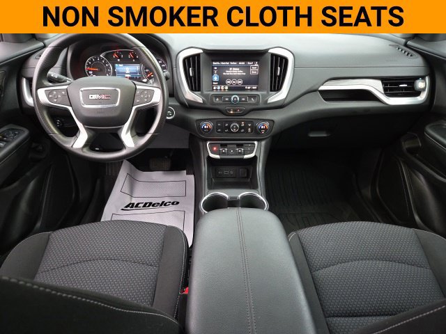 Used 2024 GMC Terrain SLE w/ Driver Convenience Package AWD/4WD image 2