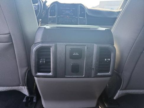 Used 2015 Ford F150 XLT w/ Equipment Group 302A Luxury AWD/4WD image 33