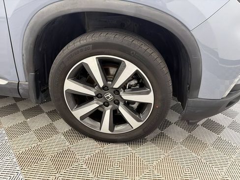 Used 2023 Honda Pilot Touring image 14