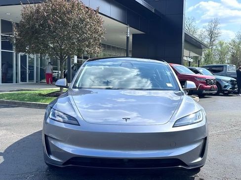 Used 2026 Tesla Model 3 Performance image 2