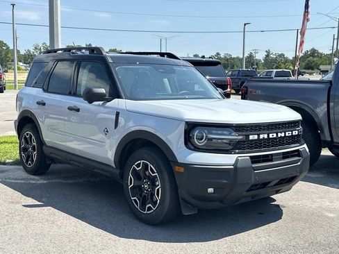 New 2026 Ford Bronco Sport Outer Banks w/ Outer Banks Tech Package+ AWD/4WD image 7