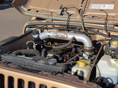 Used 1999 Jeep Wrangler Sahara image 8