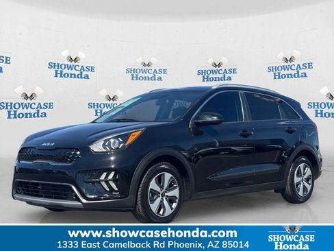 Used 2022 Kia Niro LX image 1