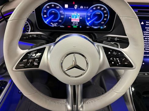Used 2023 Mercedes-Benz EQE 350+ 4MATIC SUV w/ Exclusive Trim Package image 11