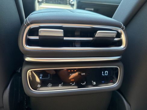 New 2026 Genesis GV80 3.5T Advanced AWD/4WD image 25