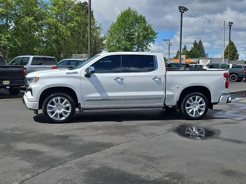 Certified 2024 Chevrolet Silverado 1500 High Country image 6