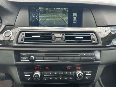 Used 2013 BMW M5 RWD image 11