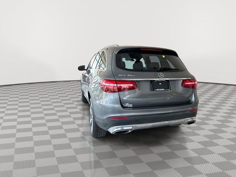 Used 2019 Mercedes-Benz GLC 300 w/ Premium Package image 9