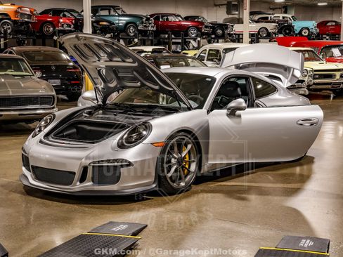 Used 2016 Porsche 911 GT3 RWD image 92