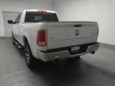 Used 2013 RAM 1500 Laramie w/ Convenience Group AWD/4WD image 6