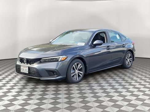 Certified 2023 Honda Civic LX image 3