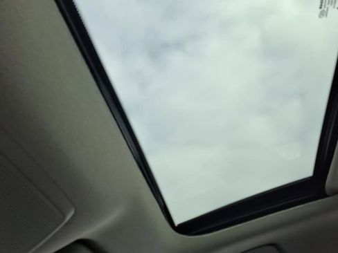 New 2026 Nissan Sentra SV w/ SV Convenience Package image 10