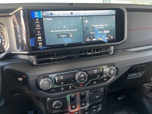 New 2026 Jeep Wrangler Rubicon image 37