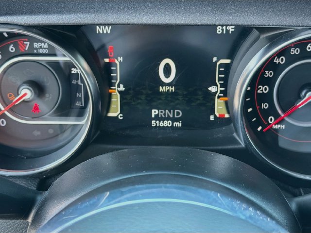Used 2021 Jeep Gladiator Mojave w/ Cold Weather Group AWD/4WD image 13