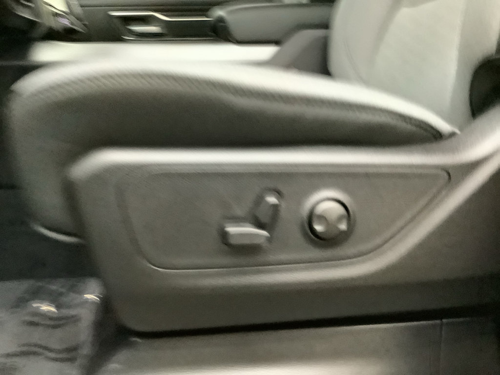 New 2026 RAM 1500 Big Horn AWD/4WD image 12