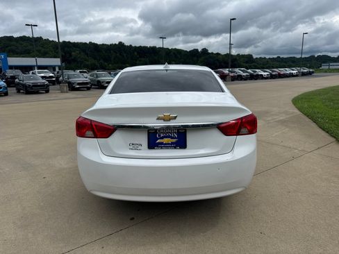 Used 2017 Chevrolet Impala LS FWD image 6