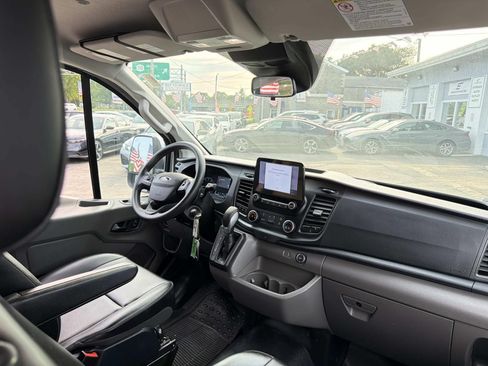 Used 2021 Ford Transit 250 Low Roof AWD image 15