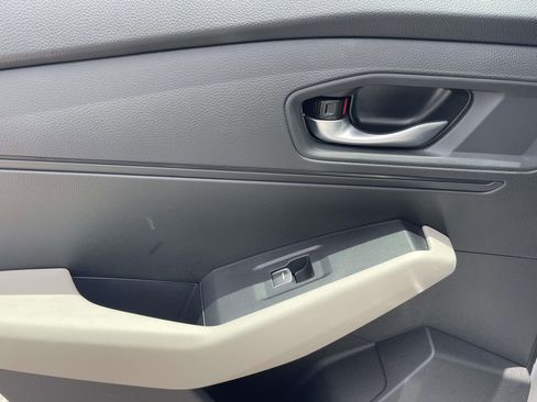 Used 2025 Honda Accord SE image 13