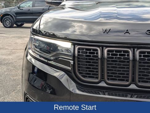 Used 2023 Jeep Wagoneer Series II image 10