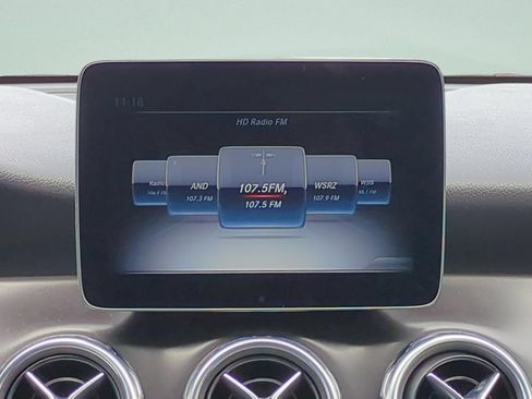 Used 2019 Mercedes-Benz GLA 250 image 15