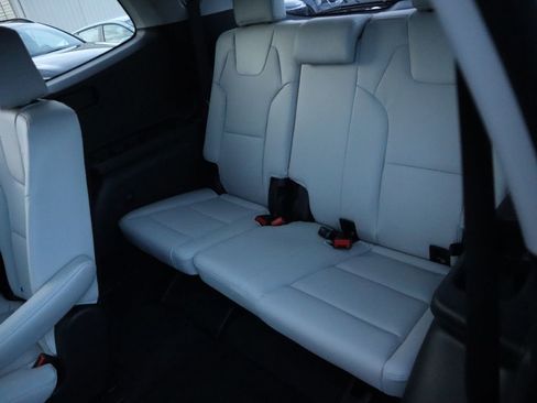 New 2025 Kia Telluride S image 16