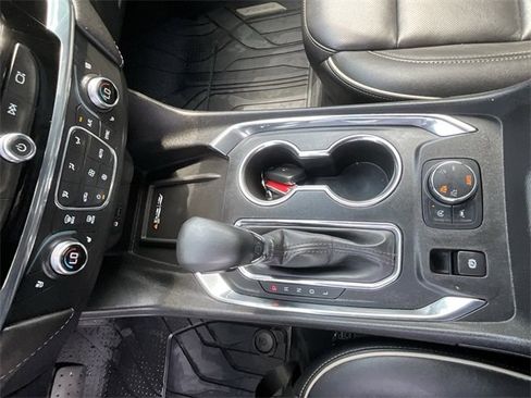 Used 2023 Chevrolet Traverse Premier w/ LPO, Floor Liner Package image 18