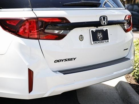 New 2026 Honda Odyssey Sport-L image 10
