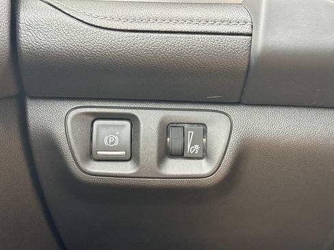 Used 2019 GMC Acadia SLT w/ Black Edition AWD/4WD image 26