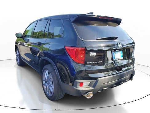 Used 2024 Honda Passport EX-L image 4