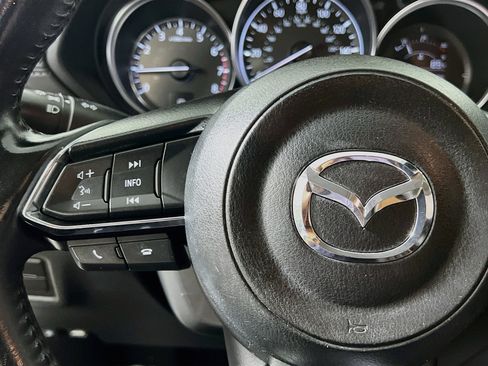 Used 2017 MAZDA CX-5 Touring FWD image 19