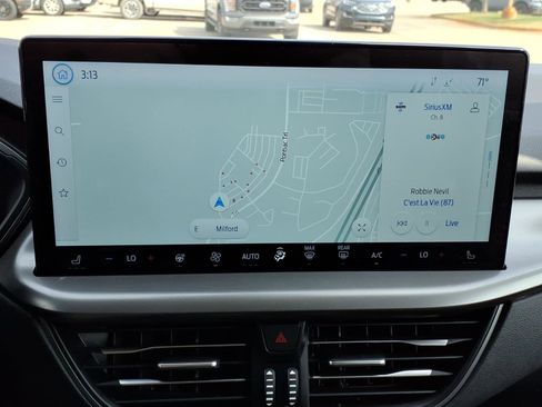 Certified 2023 Ford Escape Active w/ Tech Pack #1 AWD/4WD image 17