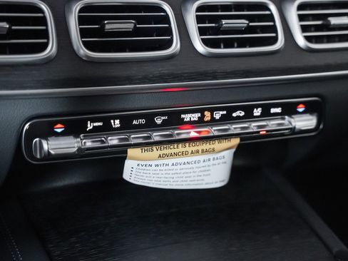 New 2026 Mercedes-Benz GLE 450 4MATIC Coupe image 19