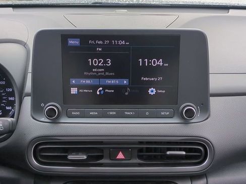 Certified 2023 Hyundai Kona SE w/ Cargo Package image 18