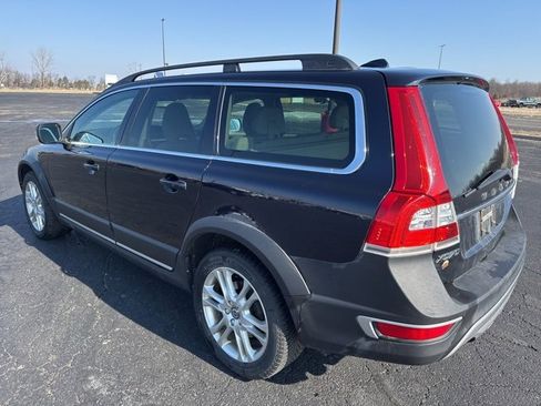 Used 2016 Volvo XC70 T5 Premier w/ Protection Package image 6