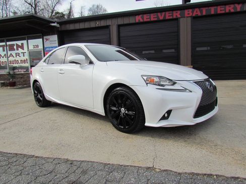 Used 2015 Lexus IS 250 image 1