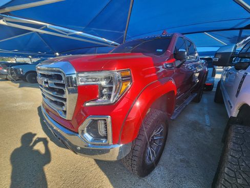 Used 2021 GMC Sierra 1500 SLT w/ SLT Premium Plus Package AWD/4WD image 2