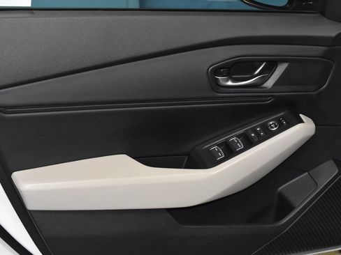 Used 2024 Honda Accord EX image 4