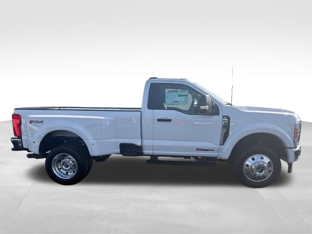 New 2027 Ford F450 XLT w/ FX4 Off-Road Package AWD/4WD image 6