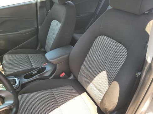 Used 2019 Hyundai Kona SE FWD image 13