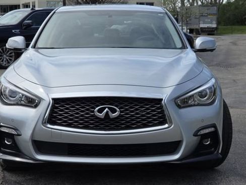 Used 2019 INFINITI Q50 Signature Edition w/ Cargo Package (L96) AWD/4WD image 18