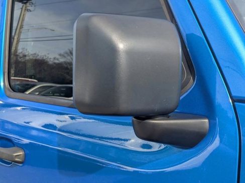 Used 2024 Jeep Gladiator Sport AWD/4WD image 30