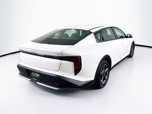 Used 2025 Kia K4 LXS image 9