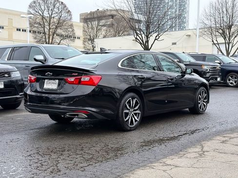 Used 2024 Chevrolet Malibu RS image 3