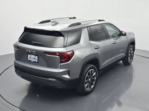 Certified 2026 GMC Terrain Elevation w/ Elevation Premium Package FWD image 33