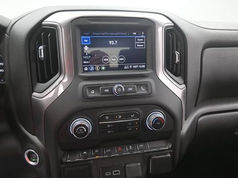 Used 2024 Chevrolet Silverado 1500 Custom RWD image 27